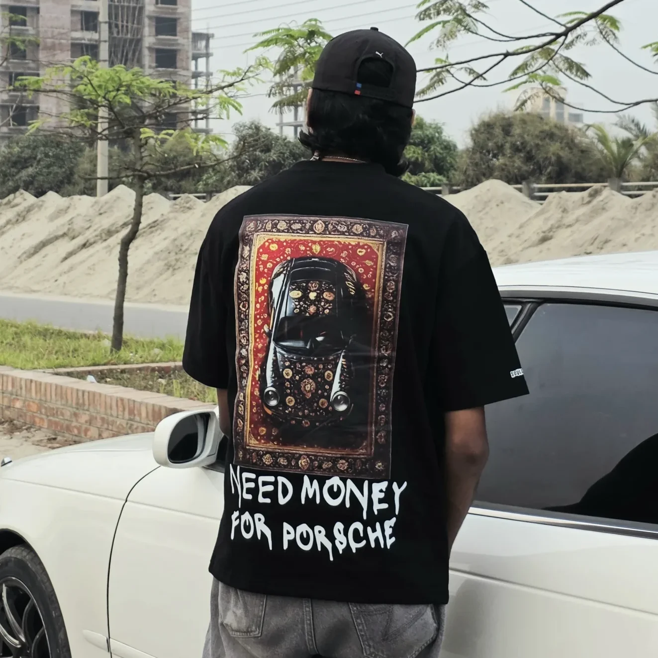 NEED MONEY FOR PORSCHE PREMIUM CAR CULTURE EDITION_174046.jpg NEED MONEY FOR PORSCHE Premium Oversized T-Shirt – Car Culture Edition - Image 1